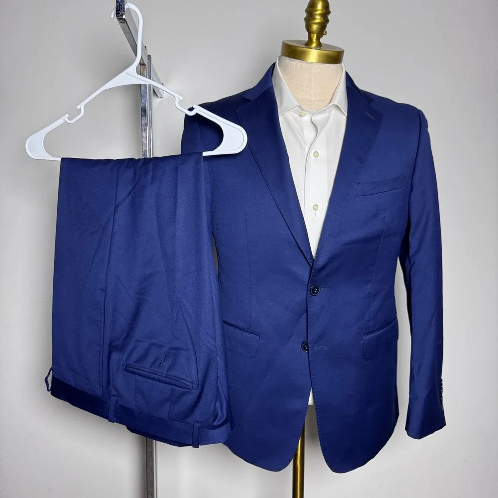 Calvin Klein Suit Mens 40S 32W Blue Solid Slim Fit Two Button Notch Lapel
